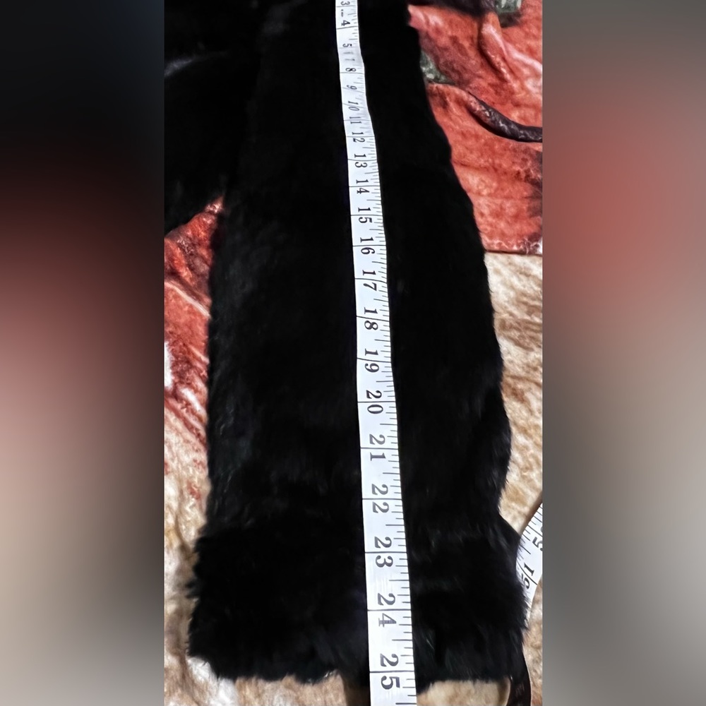 Sold!!! Vintage Women Rabbit Fur Jacket - Picture 7 of 12